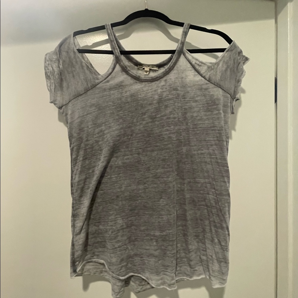 One Eleven by Express peekaboo T-shirt
